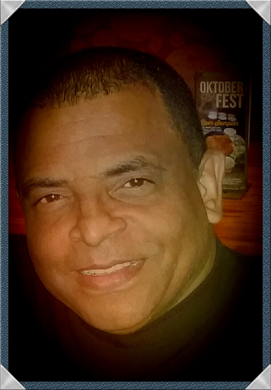 Date this foxy United States man Mizike from Palmdale US15921