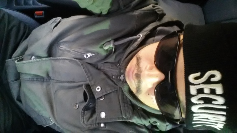 Date this foxy United States man Andre from Bakersfield US15929