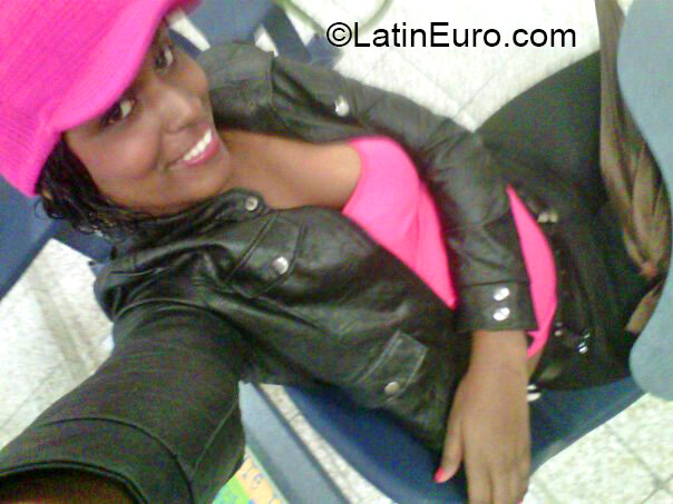 Date this tall Dominican Republic girl Juana from La Romana DO21618