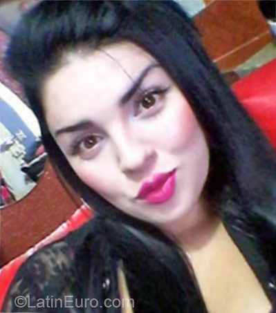 Date this georgeous Colombia girl Katherine from Medellin CO17182