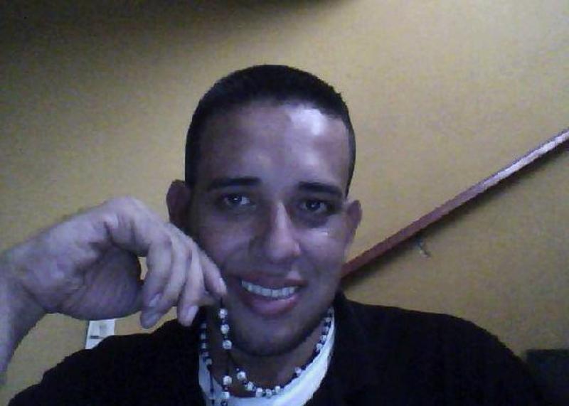 Date this nice looking Colombia man Diego armandool from Cali Colombia CO17261