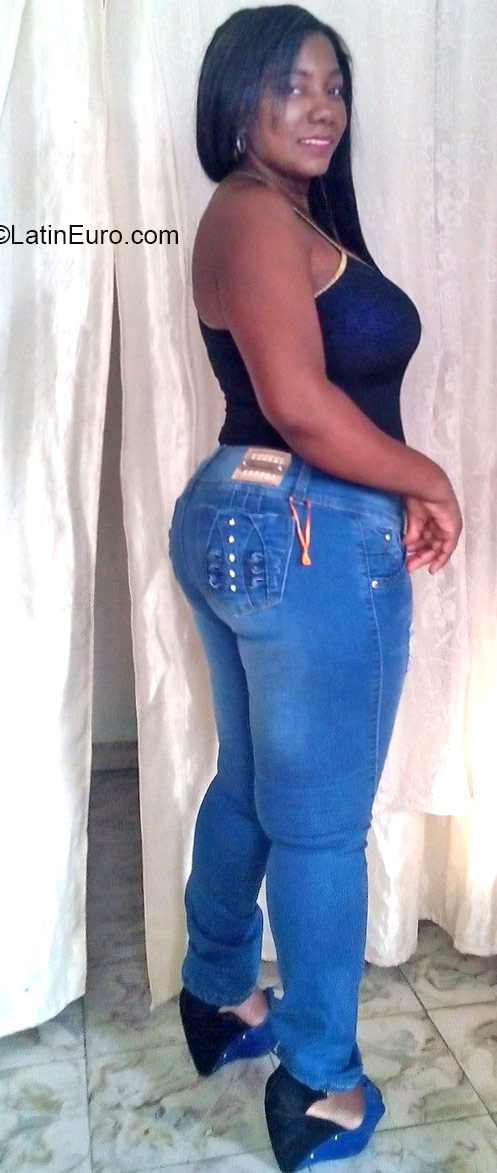 Date this stunning Colombia girl Marilu from Cali CO17267