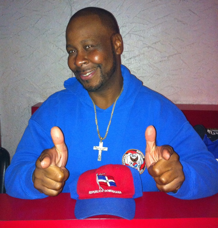 Date this gorgeous United States man MaestroPembroke from Chicago US16070