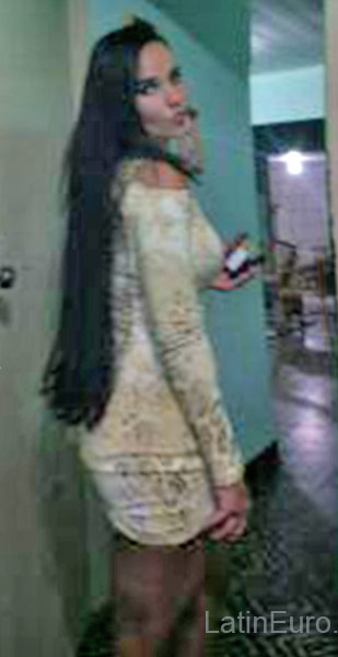 Date this sultry Brazil girl Brigida from Arapiraca BR9319