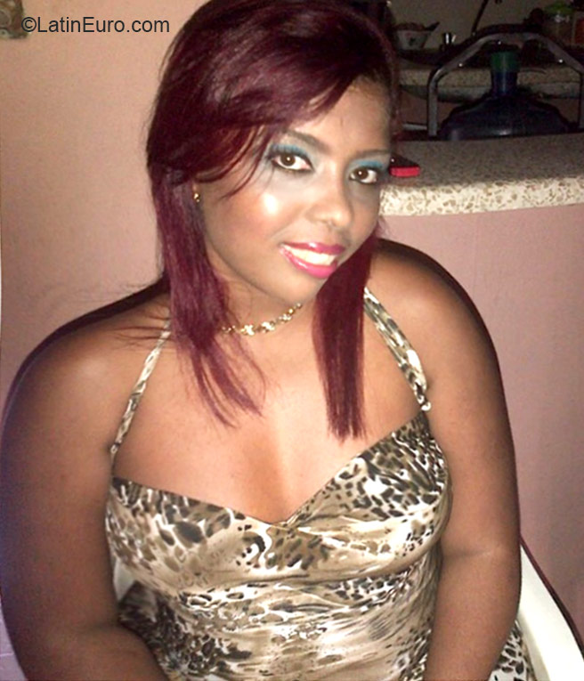Date this passionate Dominican Republic girl Arianny from Santo Domingo DO22147