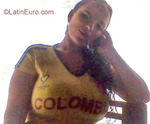 luscious Colombia girl Lina from Armenia CO17413