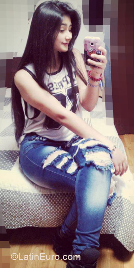 Date this passionate Colombia girl Hanny from Bogota CO17429