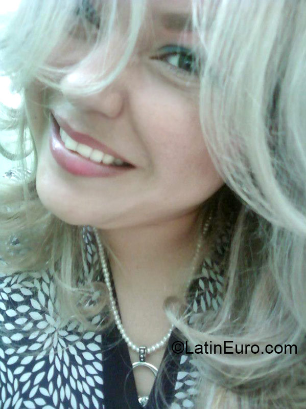 Date this cute Honduras girl Carmen from San Pedro Sula HN1526