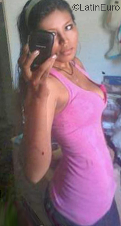 Date this pretty Venezuela girl Angela from Maturin VE508