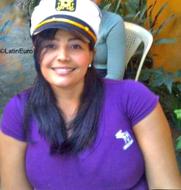 Date this hot Dominican Republic girl Katy from Santo Domingo DO22295