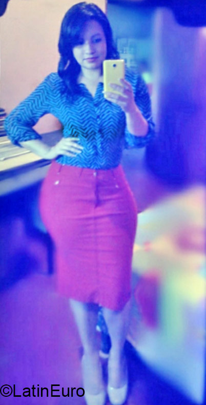 Date this passionate Honduras girl Diana from Villanueva HN1546