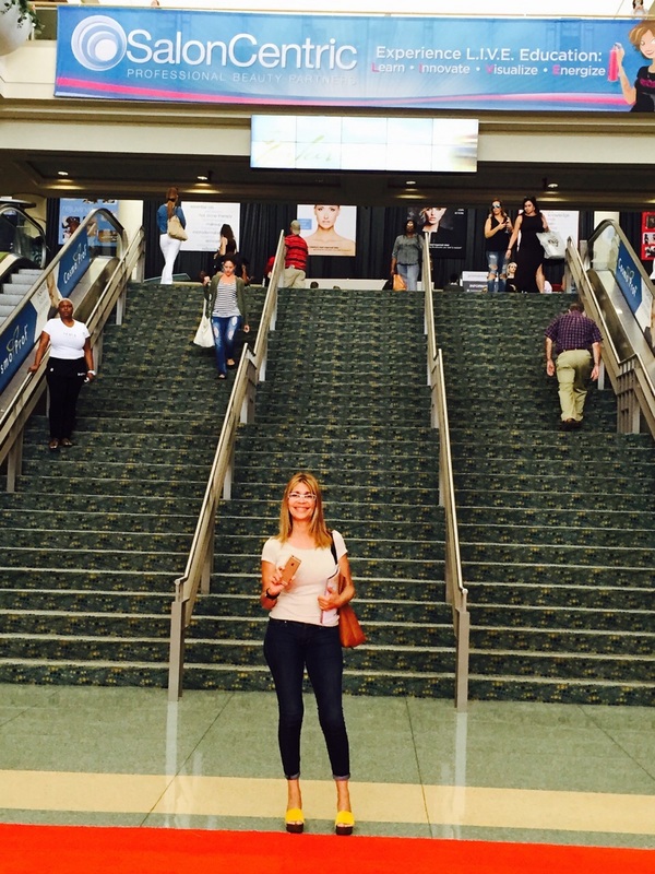 Date this good-looking United States girl Rita from Deerfield US16266