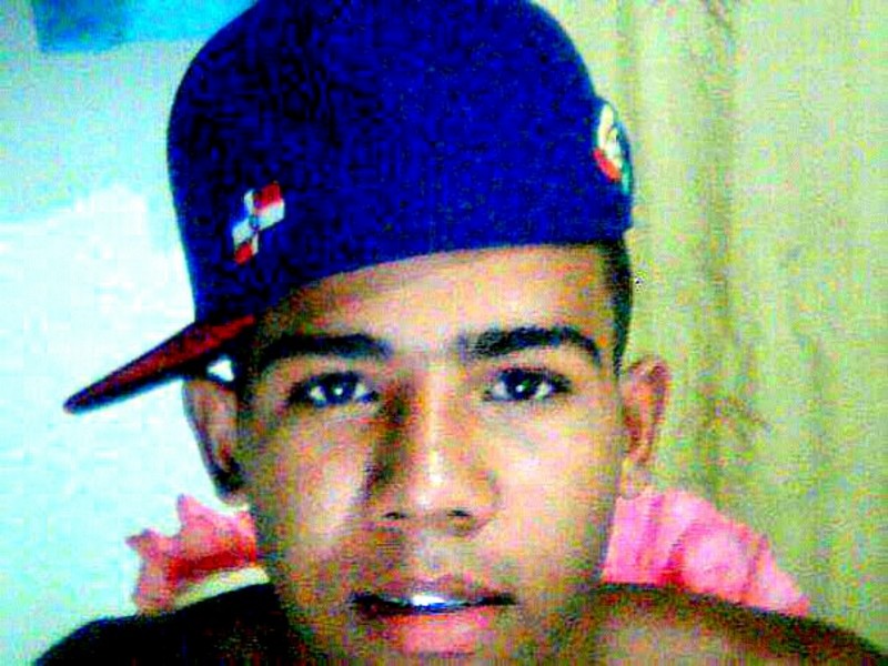 Date this cute Dominican Republic man Yefri from San Crist&Atilde;&sup3;bal DO22861