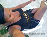 happy Dominican Republic girl Dahiana from Santo Domingo DO22890