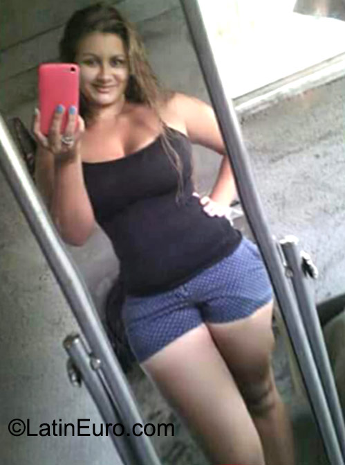 Date this gorgeous Honduras girl Sonia from San Pedro Sula HN1624