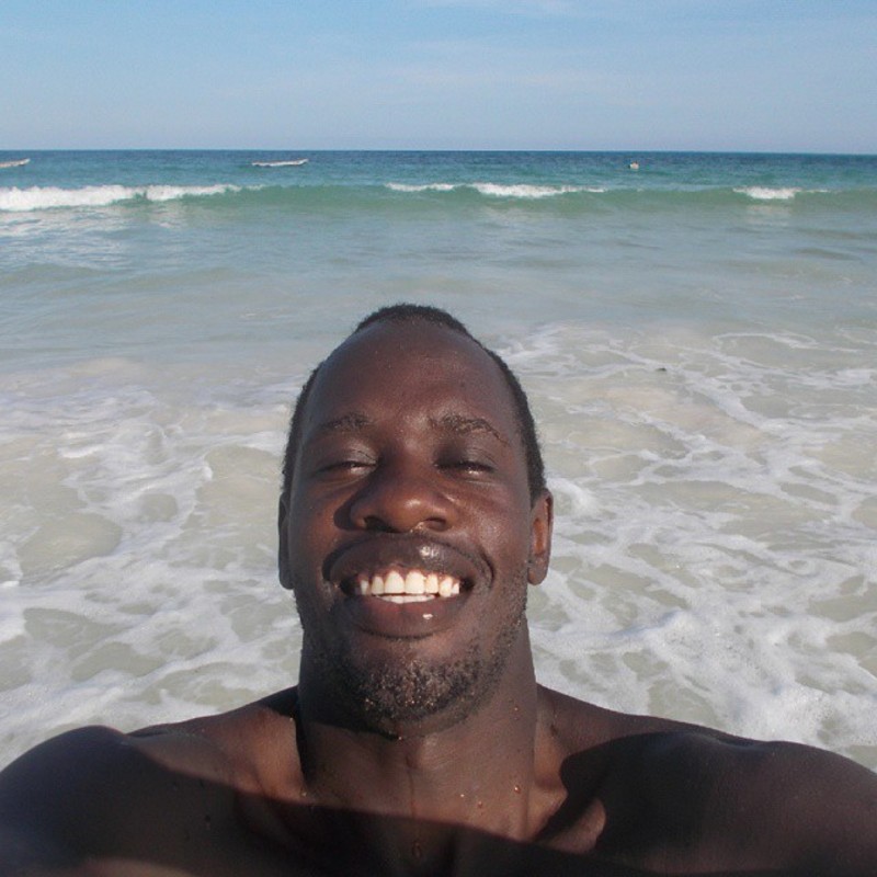 Date this sultry Kenya man Dempsey from Mombasa KE52