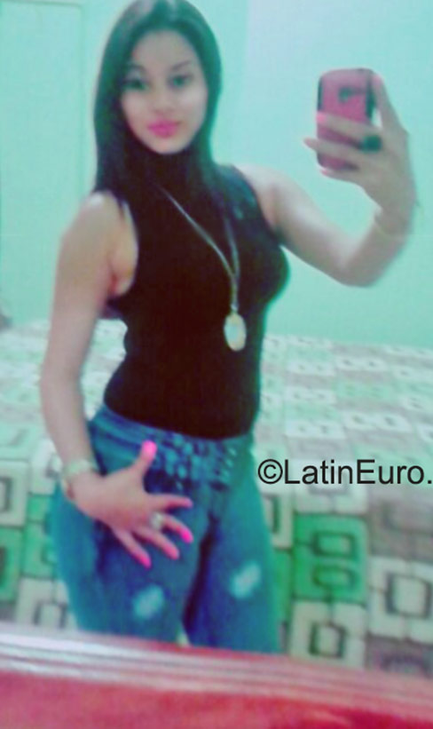 Date this fun Honduras girl Dani from San Pedro Sula HN1633