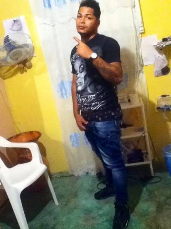 Date this athletic Dominican Republic man Victor manuel from Sampedro De Macoris DO22965