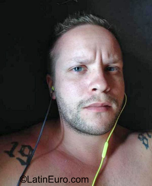 Date this charming Sweden man Pepsign from Norrkoping SE219