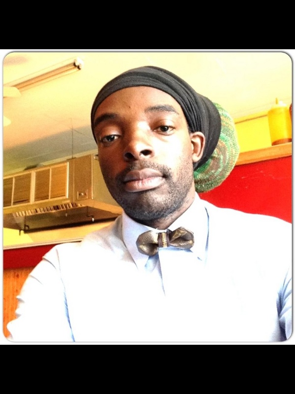 Date this hard body United States man East from Chicago US16405