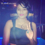 luscious Dominican Republic girl Yeimi from Santo Domingo DO23059