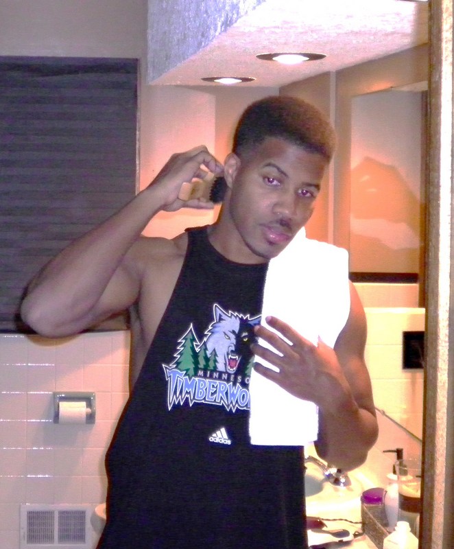 Date this hard body United States man JD from Brooklyn Park US16458