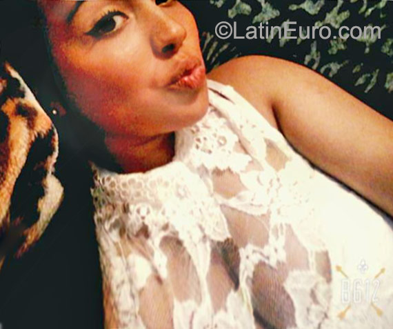 Date this delightful Colombia girl Luisa from Medellin CO18013