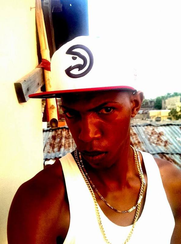 Date this georgeous Dominican Republic man Piter from Santo Domingo DO23263