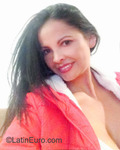 attractive Colombia girl Tatia from Bogota CO18035