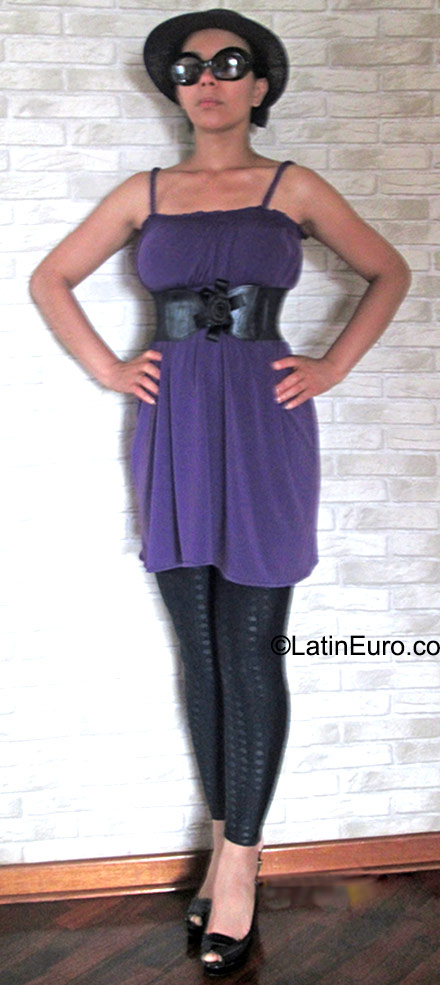 Date this georgeous Peru girl Marisa from Lima PE1071