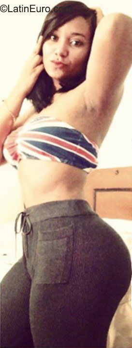Date this funny Dominican Republic girl Arleny elizabet from Santiago DO23331