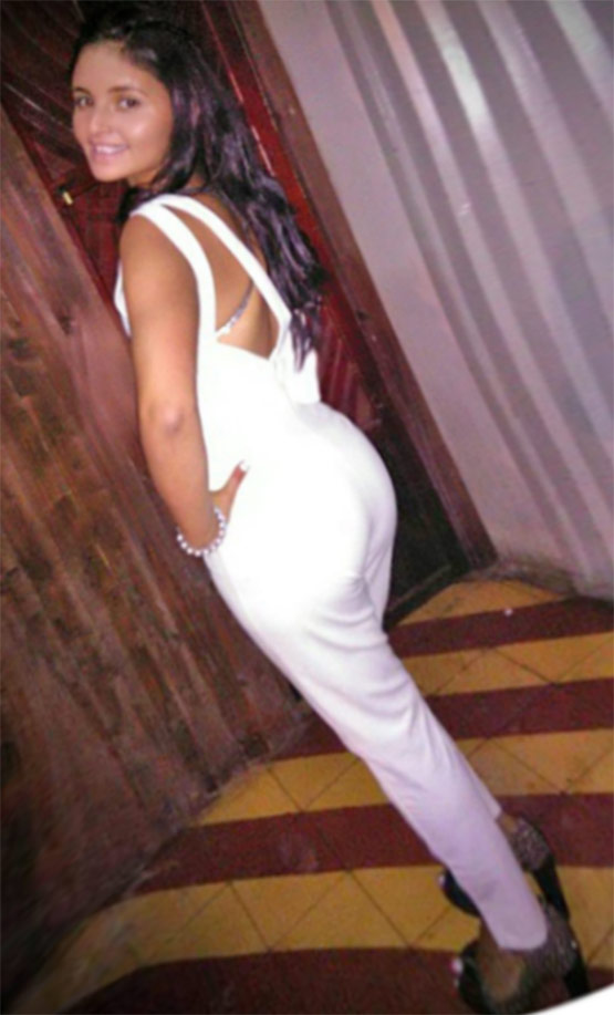 Date this sensual Colombia girl Tatiana from Medellin CO18214