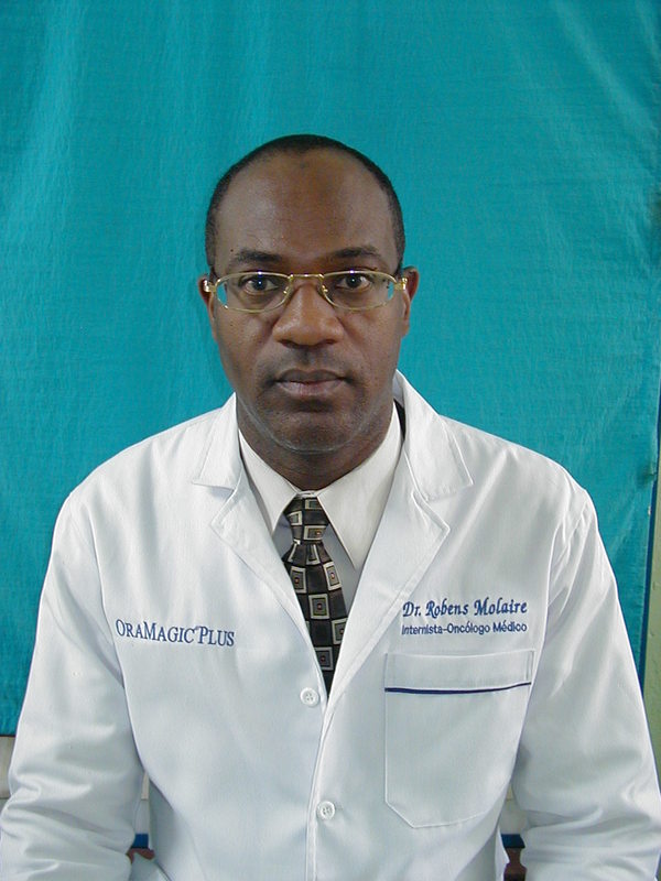 Date this passionate Dominican Republic man Robens Molaire from Santo Domingo DO23767