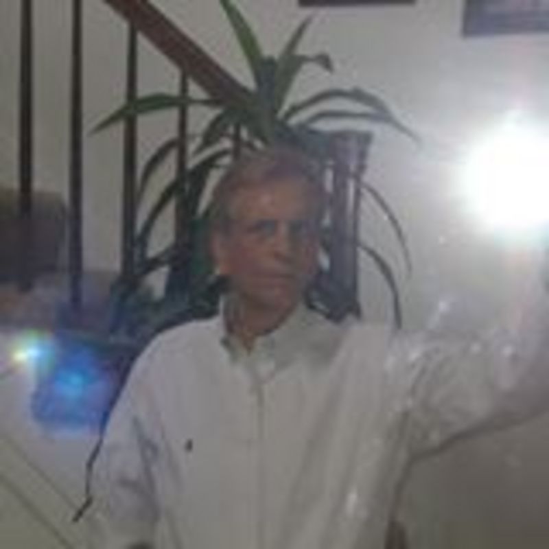 Date this sultry United States man Steve from Washington US16658