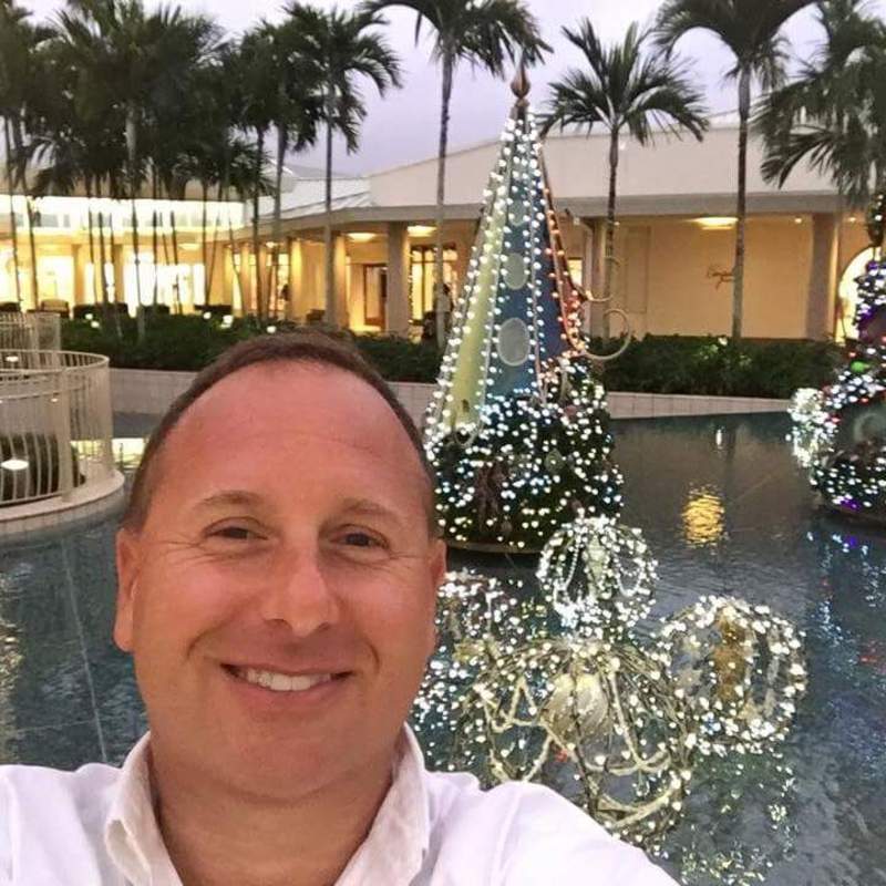 Date this tall United States man Mark from Dallas US16664