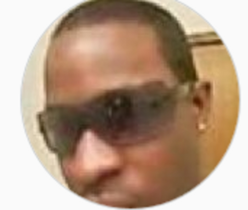 Date this tall United States man Demeechi from New York US16672