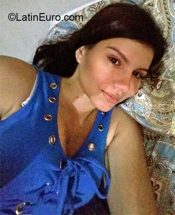 Date this exotic Panama girl Alishia from Panama City PA742