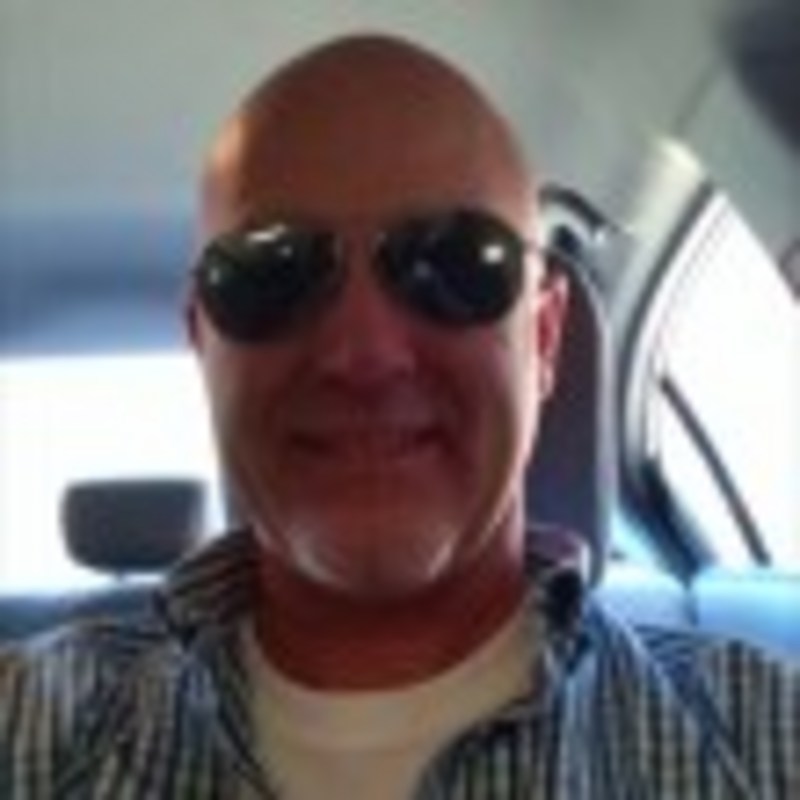 Date this attractive United States man Vacation from Nashua US16687