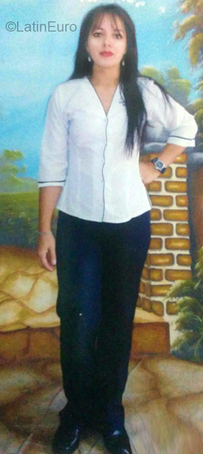 Date this stunning Colombia girl Liliian from Medellin CO18395