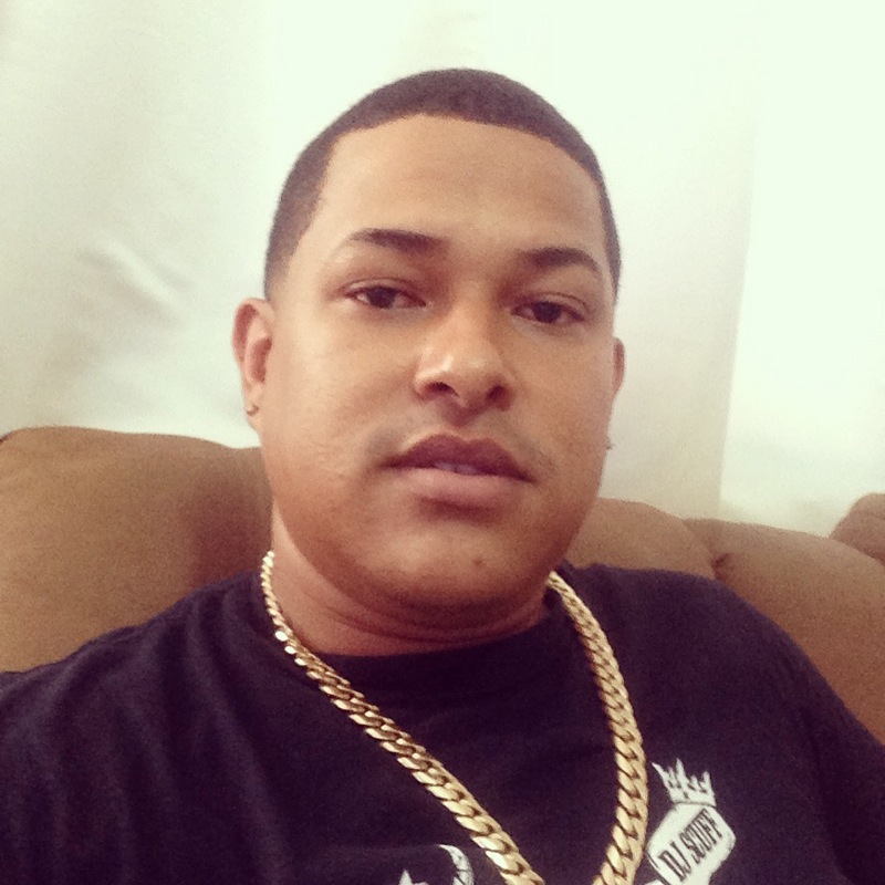 Date this athletic Dominican Republic man Harold from Santo Domingo DO24289