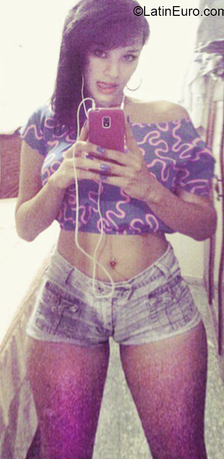 Date this lovely Dominican Republic girl Marlenie from Santiago DO24375