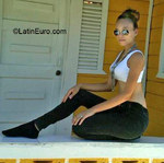 red-hot Dominican Republic girl Yahira from Santo Domingo DO24378