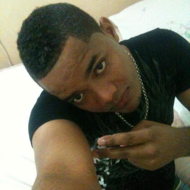 Date this happy Dominican Republic man Beikel from Santo Domingo DO24388