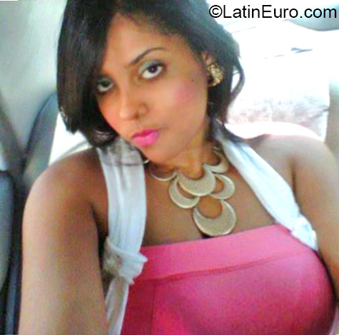 Date this young Dominican Republic girl Leydyta0790 from Santo Domingo DO25921