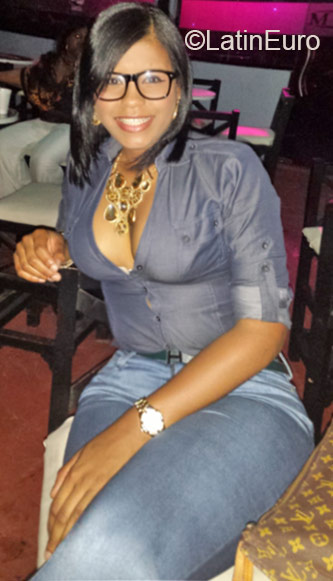 Date this hot Dominican Republic girl Amaia from Santo Domingo DO26375