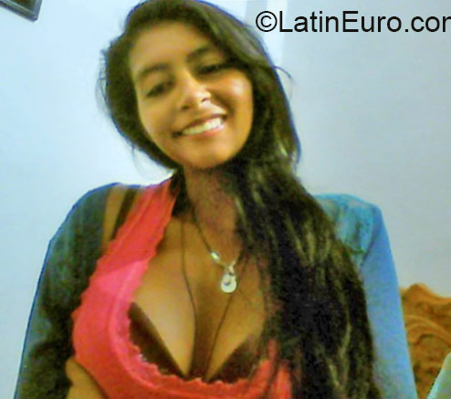 Date this lovely Colombia girl Liseth from Popayan CO18511