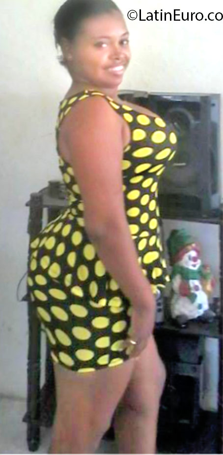 Date this georgeous Dominican Republic girl Patricia from San Pedro de Macoris DO24579