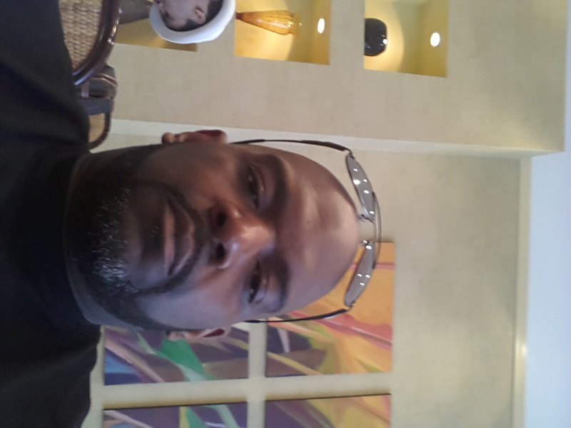 Date this lovely United States man Ricardo from Suitland US16951