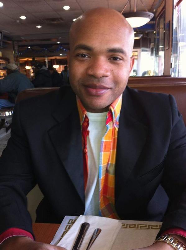 Date this attractive United States man Michael from Irvington US16956