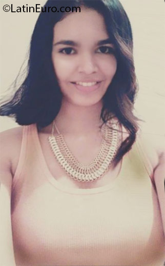 Date this exotic Honduras girl Alejandra from Tegucigalpa HN1982